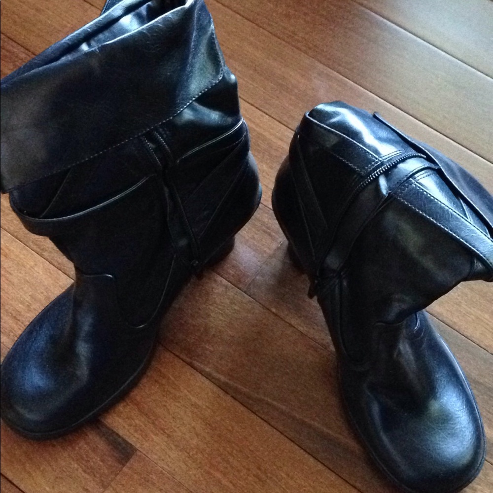 Black above ankle boots